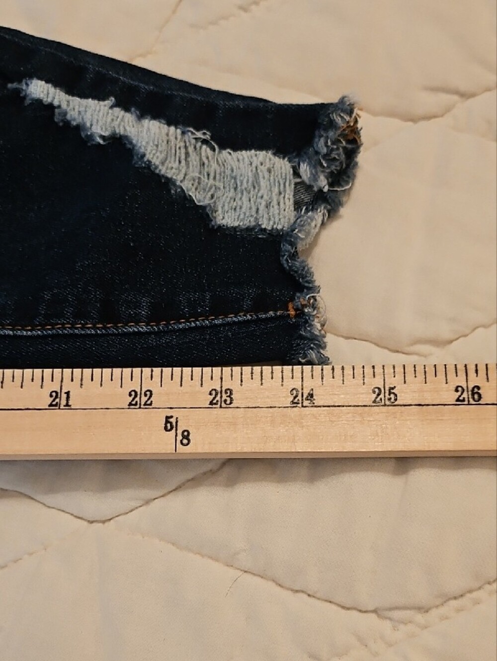 Indigo Rein  Distressed Curvy Jeans - Size S -28 - Picture 5 of 8